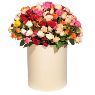 Mixed roses in a hatbox | Flower Delivery Sochi